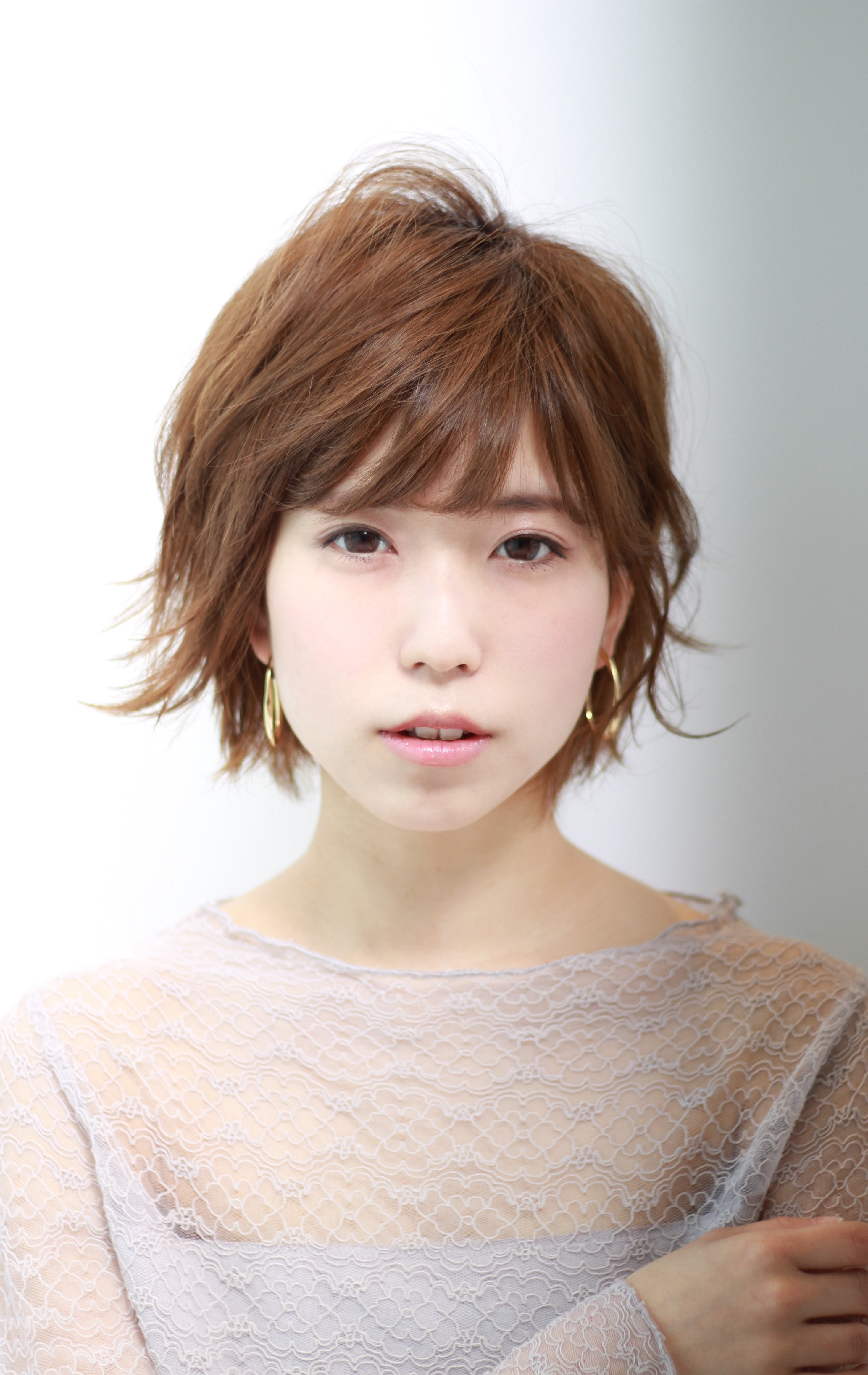 毛先を遊ばせたナチュラルショート
